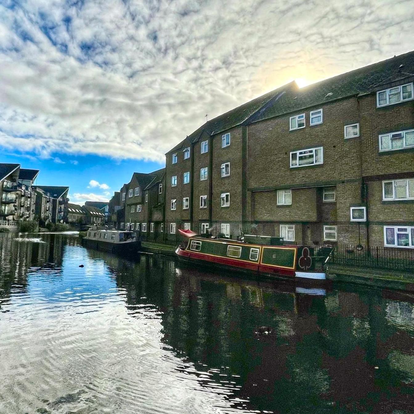 A Fantastic One Double Bedroom Flat Londres Exterior foto